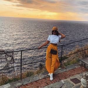 Meet your Posher, Victoria